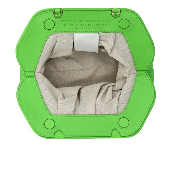 The Moire bag. Tia Ruched clutch 100% artificial leather. - Picture 4 of 9